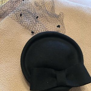 Vintage mid -century wool black woman’s hat